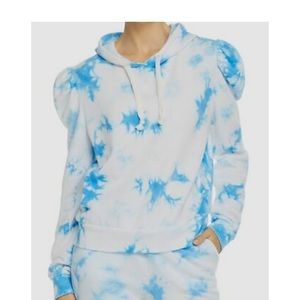 VGUC Puff Sleeve Generation Love Hoodie